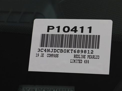 Used 2019 Jeep Compass Limited image 25