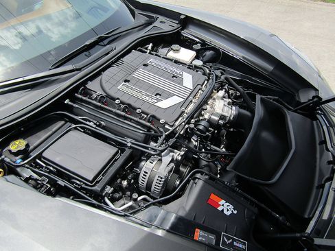 Used 2016 Chevrolet Corvette Z06 w/ 3LZ Preferred Equipment Group RWD image 21