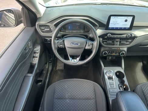 Used 2024 Ford Escape Active AWD/4WD image 29
