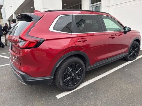 Used 2023 Honda CR-V Sport Touring image 3