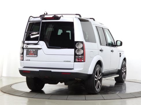 Used 2016 Land Rover LR4 HSE LUX AWD/4WD image 7