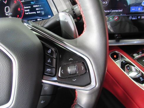 Used 2022 Chevrolet Corvette Stingray Preferred Cpe w/ Z51 Performance Package image 18