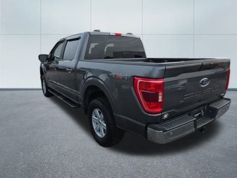 Used 2021 Ford F150 XLT image 3