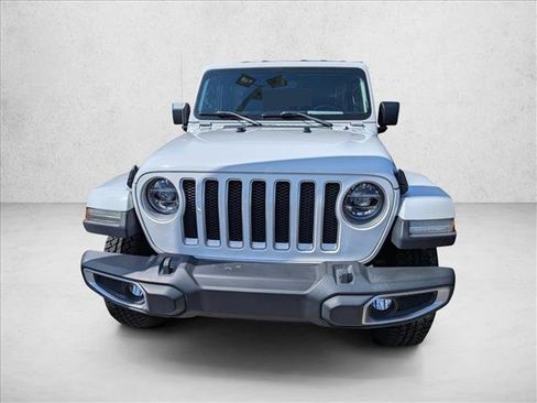 Used 2021 Jeep Wrangler Unlimited Sahara AWD/4WD image 2
