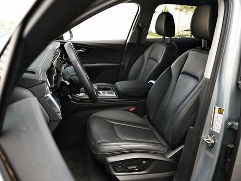 Used 2024 Audi Q7 2.0T Premium Plus image 19