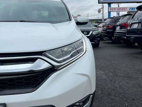 Used 2019 Honda CR-V Touring image 4