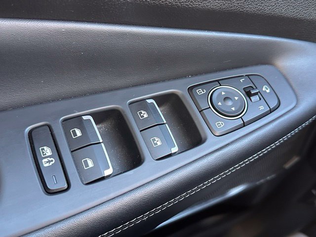 Used 2021 Hyundai Santa Fe Limited FWD image 17