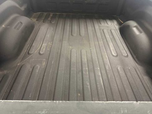 Used 2017 RAM 1500 Laramie w/ Convenience Group AWD/4WD image 19