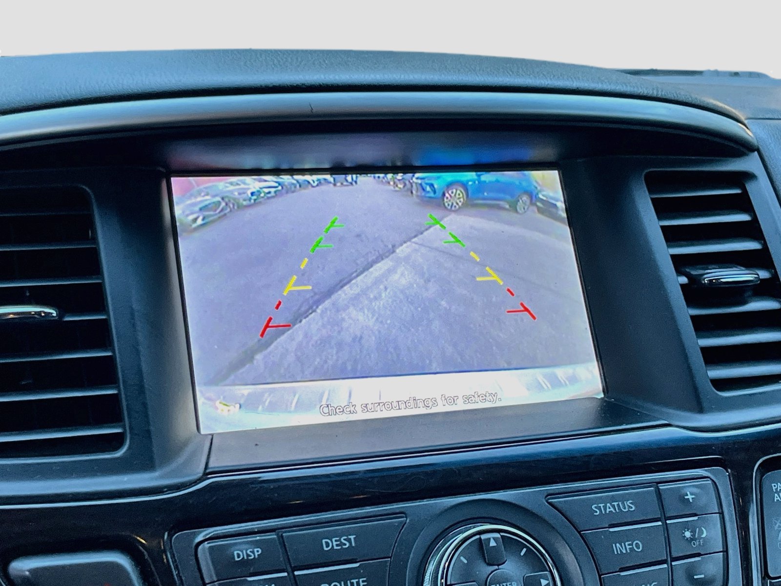 Used 2014 Nissan Pathfinder SL w/ SL Tech Package AWD/4WD image 14
