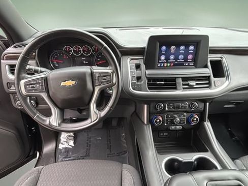 Used 2022 Chevrolet Suburban LS w/ Driver Alert Package AWD/4WD image 9