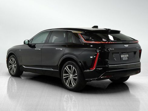 Used 2024 Cadillac Lyriq Luxury image 4