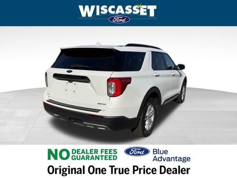 Certified 2022 Ford Explorer XLT w/ Equipment Group 202A image 30