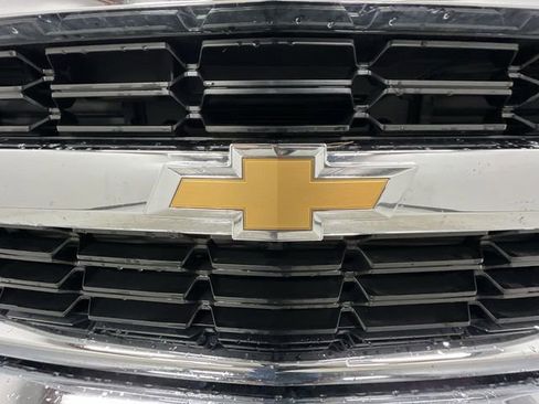 Used 2018 Chevrolet Silverado 1500 LT w/ All Star Edition image 19