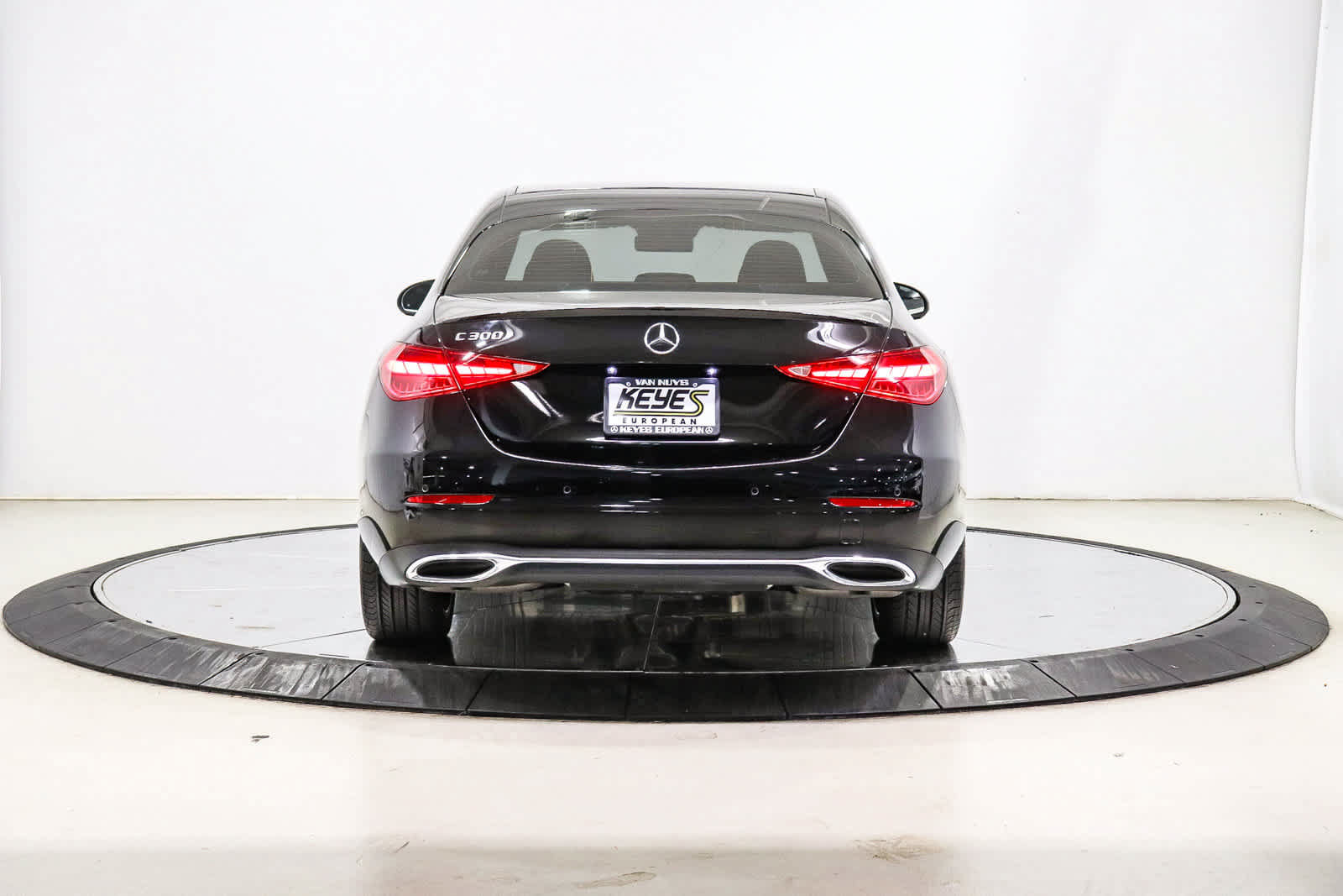 Certified 2024 Mercedes-Benz C 300 Sedan image 3