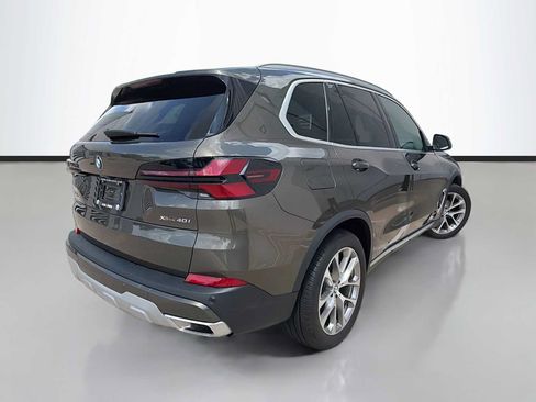 Used 2026 BMW X5 xDrive40i AWD/4WD image 3