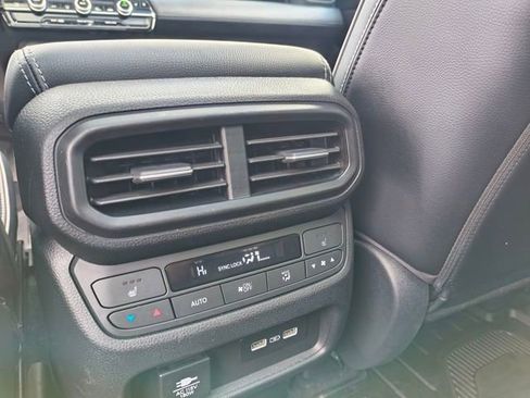 Used 2023 Honda Pilot Elite image 28