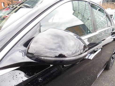 Used 2025 Mercedes-Benz E 350 4MATIC Sedan image 25