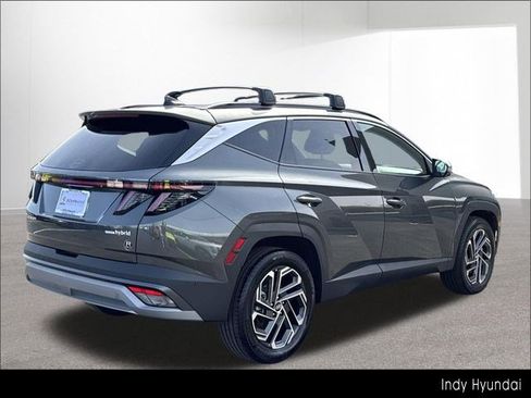 Certified 2025 Hyundai Tucson Limited image 14
