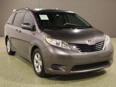 Used 2011 Toyota Sienna LE