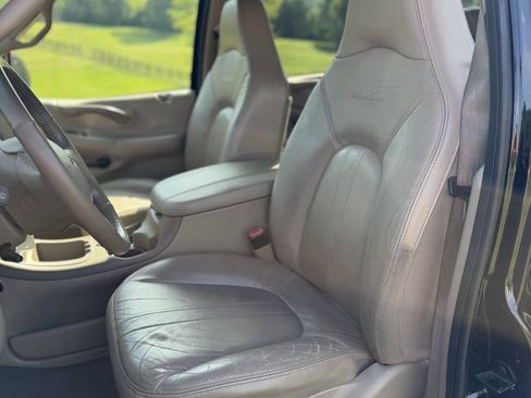 Used 2001 Ford Expedition Eddie Bauer RWD image 15
