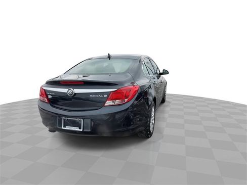 Used 2013 Buick Regal Premium image 7