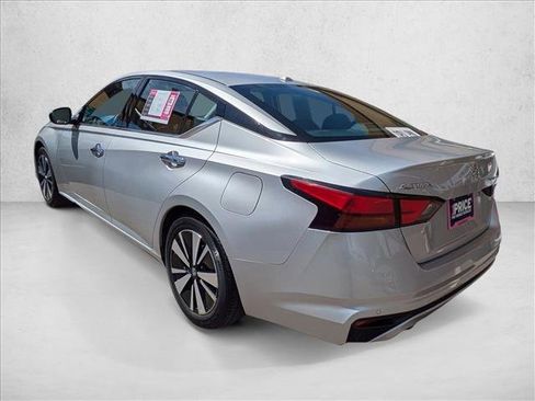 Used 2019 Nissan Altima 2.5 SL FWD image 7