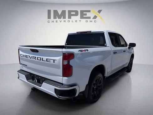 Used 2024 Chevrolet Silverado 1500 Custom AWD/4WD image 5