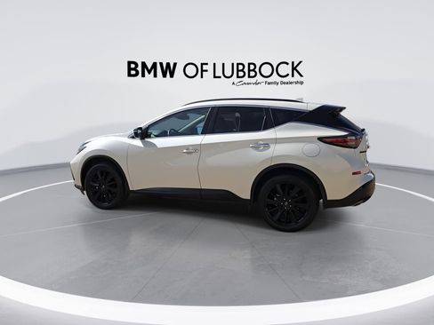 Used 2023 Nissan Murano SV w/ SV Midnight Edition Package image 6