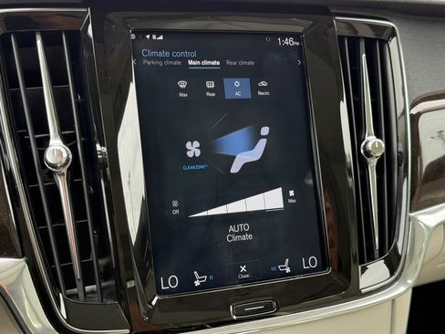 Used 2018 Volvo V90 T6 Inscription AWD/4WD image 16