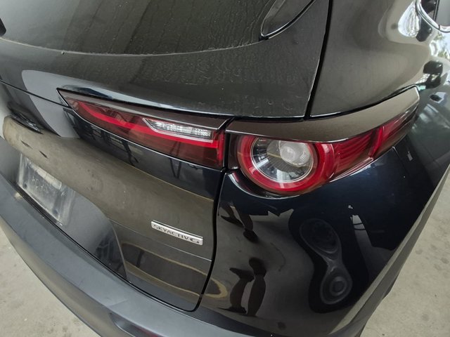 Used 2021 MAZDA CX-30 FWD 2.5 S w/ Select Package image 9