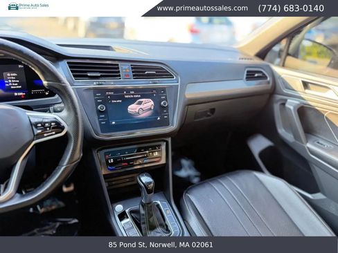 Used 2022 Volkswagen Tiguan SE R-Line AWD/4WD image 23