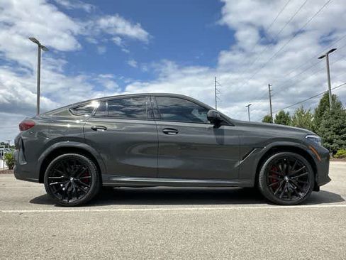 Used 2022 BMW X6 M50i w/ Executive Package AWD/4WD image 3