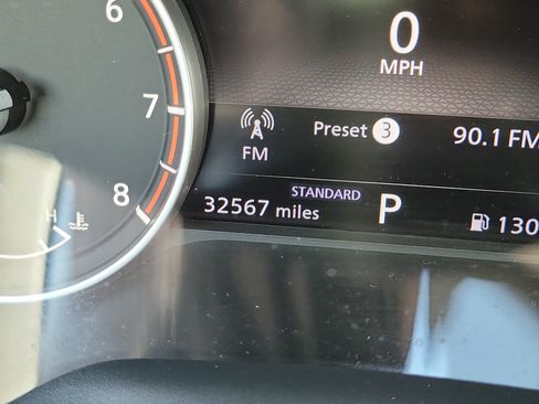 Certified 2023 Nissan Rogue SV FWD image 25