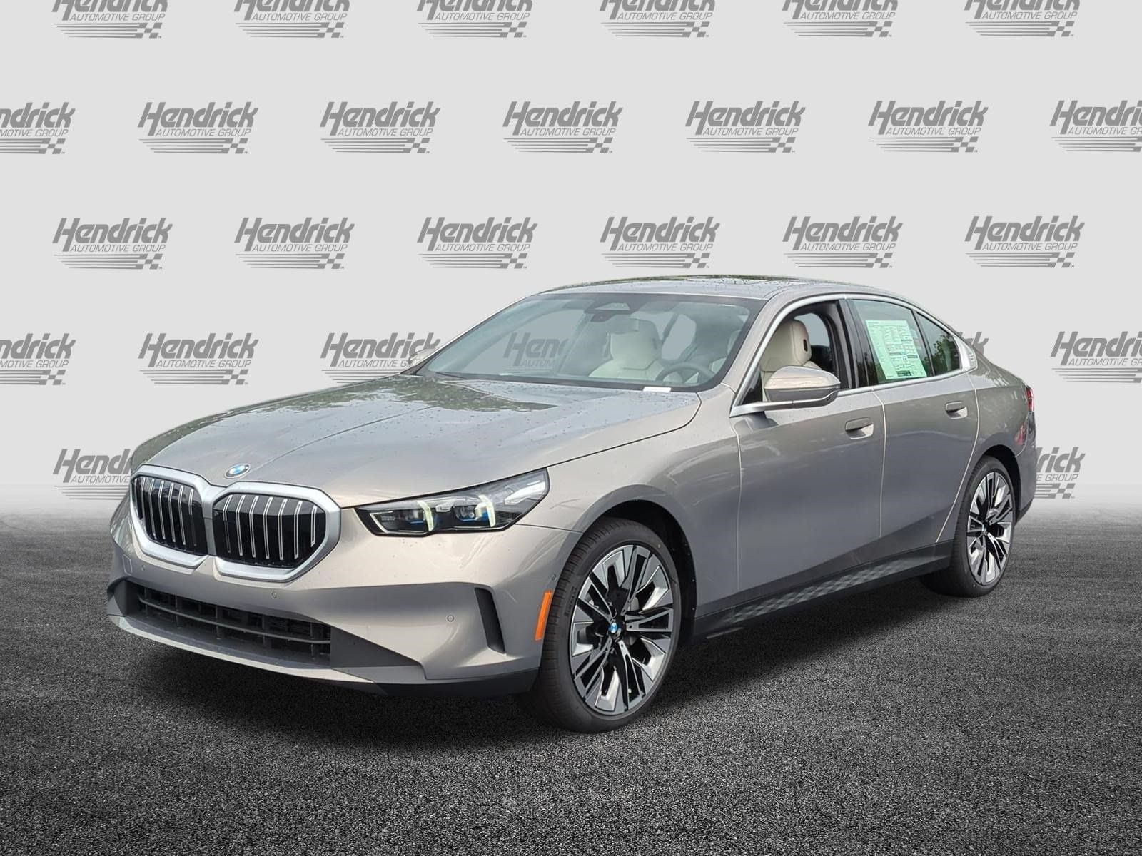 New 2027 BMW 530i w/ Premium Package RWD image 5