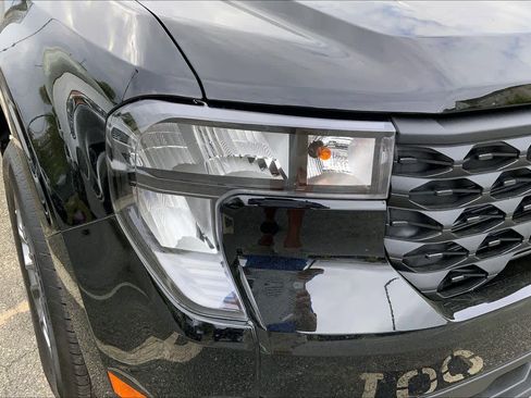 Used 2025 Ford Maverick XLT image 26