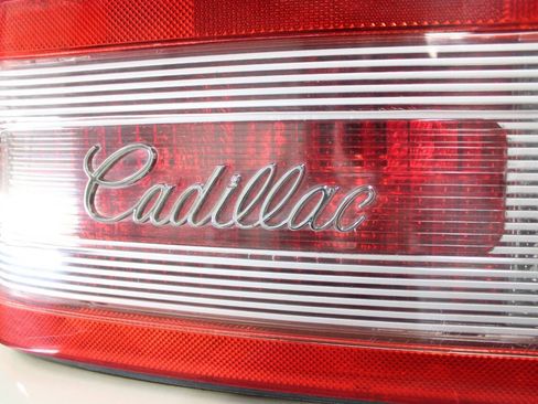 Used 1993 Cadillac Allante FWD image 15