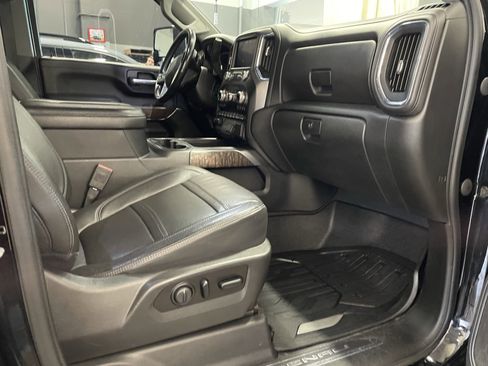 Used 2020 GMC Sierra 2500 Denali image 19
