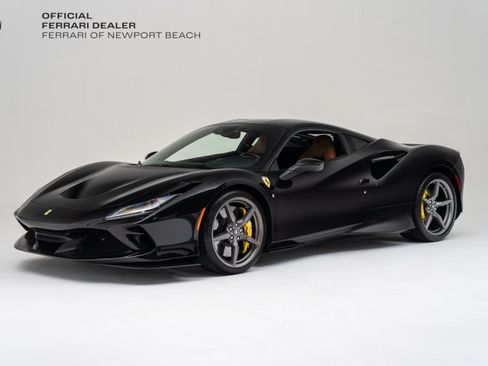 Used 2021 Ferrari F8 Tributo RWD image 1