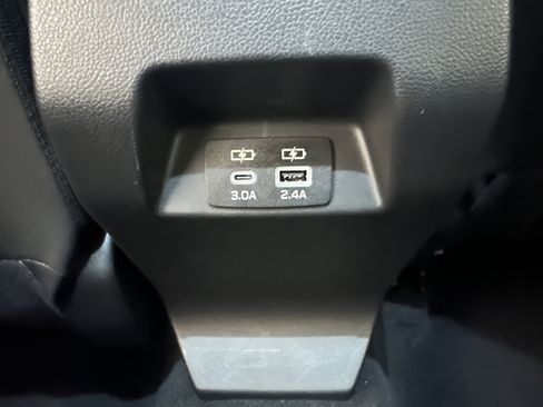 Certified 2024 Subaru Crosstrek 2.0i Premium image 22