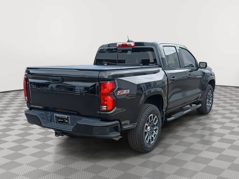 Used 2024 Chevrolet Colorado Z71 w/ Z71 Convenience Package 2 AWD/4WD image 14