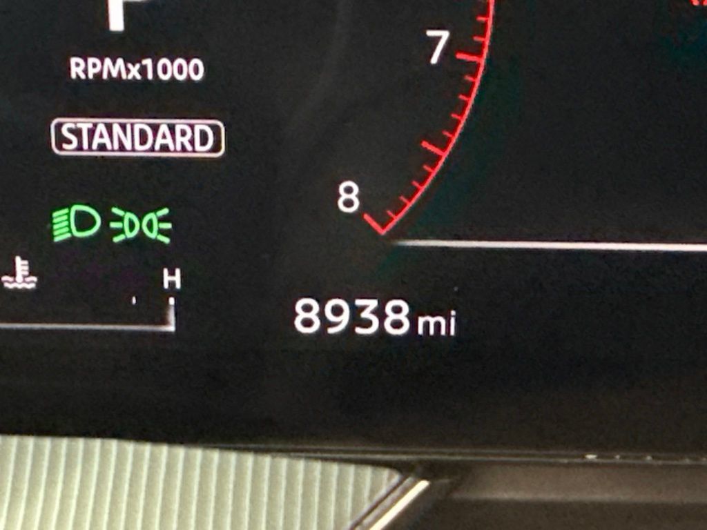 Certified 2025 Nissan Murano SL AWD/4WD image 23