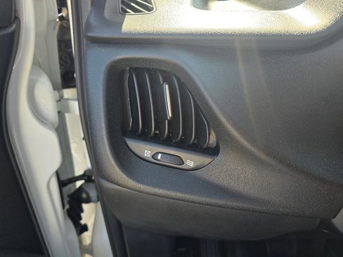 Used 2022 RAM ProMaster City Tradesman image 11