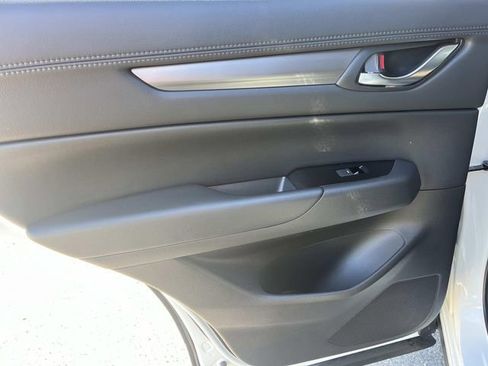 Used 2021 MAZDA CX-5 Touring FWD image 19