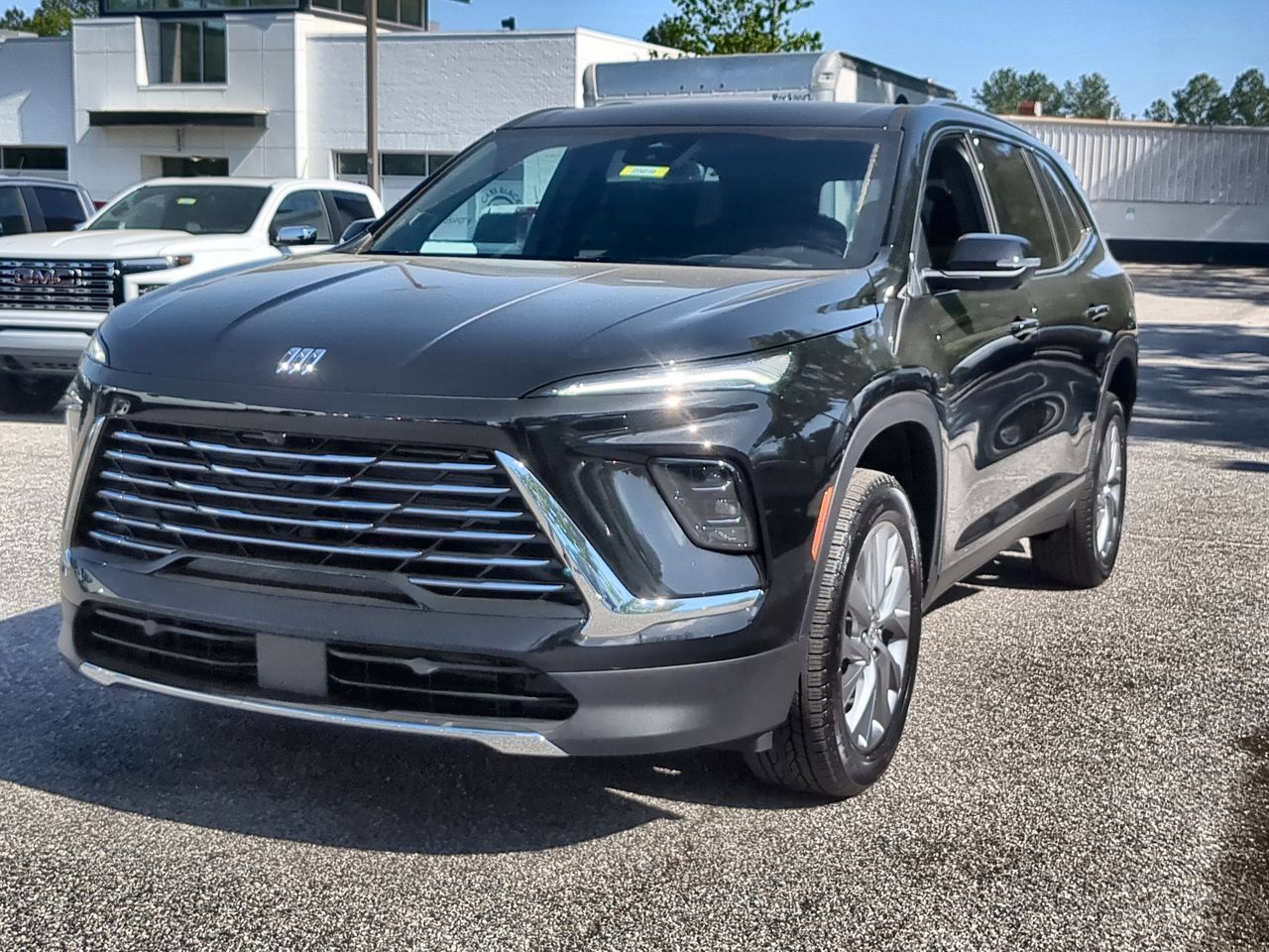 Used 2026 Buick Enclave Preferred FWD image 4