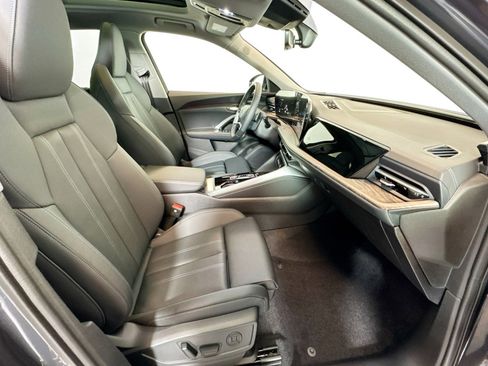 New 2025 Audi Q5 Premium Plus image 27