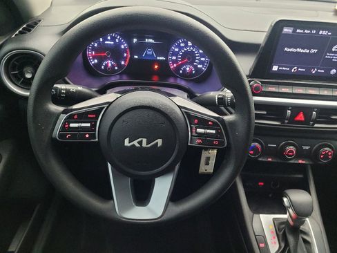 Used 2022 Kia Forte LXS image 22