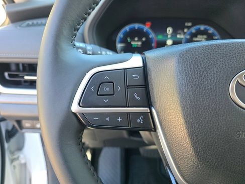 Used 2026 Toyota Grand Highlander AWD image 32