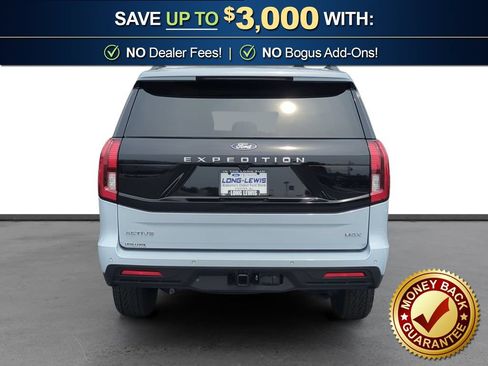 Used 2026 Ford Expedition Max Active RWD image 5