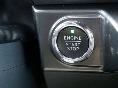 Used 2023 Ford F150 XLT w/ Equipment Group 302A High image 28