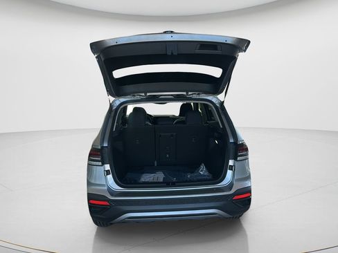New 2026 Volkswagen Taos S FWD image 12